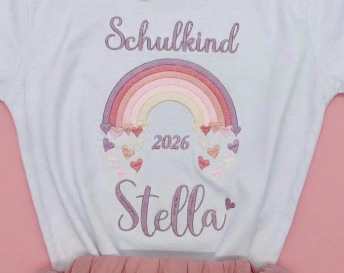 T- Shirt für Schulkind Einschulung 2026, Schulanfang Geschenk Shirt Regenbogen mit Name für Mädchen, 1. Klasse Schultag Schulanfänger,