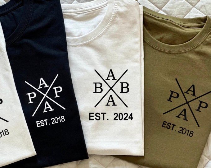 Papa besticktes T-Shirt personalisiert Name und Jahr, Vatershirt Geschenk, werdende Papa Ankündigung, Vatertag, Mama, Oma, Opa,