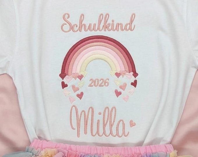 T- Shirt für Schulkind Einschulung 2026, Schulanfang Geschenk Shirt Regenbogen mit Name für Mädchen, 1. Klasse Schultag Schulanfänger,