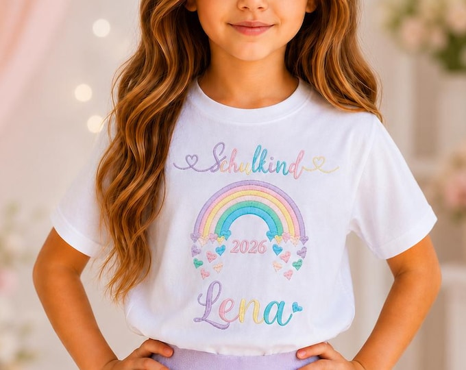 Schulkind 2026 Erster Schultag Outfit Mädchen. Geschenk zur Einschulung.Schulanfang Erstklässler Einschulung T-Shirt personalisiert mit Name