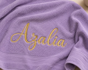 Handtuch mit Name Namensstickerei, Saunatuch mit Wunschname bestickt, Badehandtuch personalisiertes Fitnesshandtuch, Geschenk zu Weihnachten