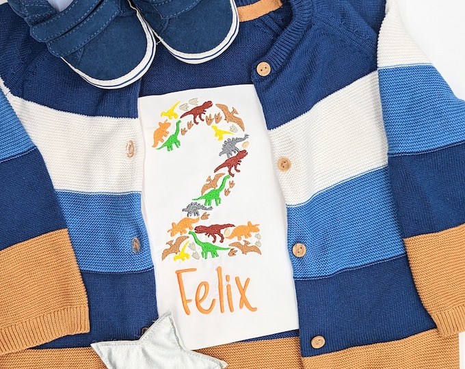 Dinosaurier Shirt Geburtstag personalisiert mit Name und Zahl - Geburtstagsshirt Dino T-Rex, Geburtstagsgeschenk Junge Kind bunt