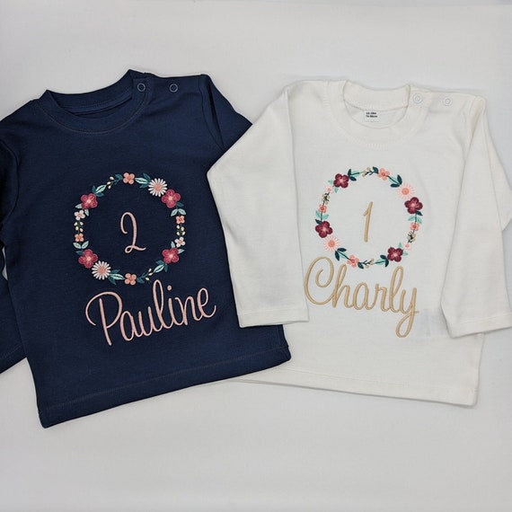 Blumenkranz Altrosa Geburtstagsshirt Mädchen mit Name und Zahl -1 2 3 , Geburtstagsparty Outfit Kindershirt, Erster Jahr Geschenk