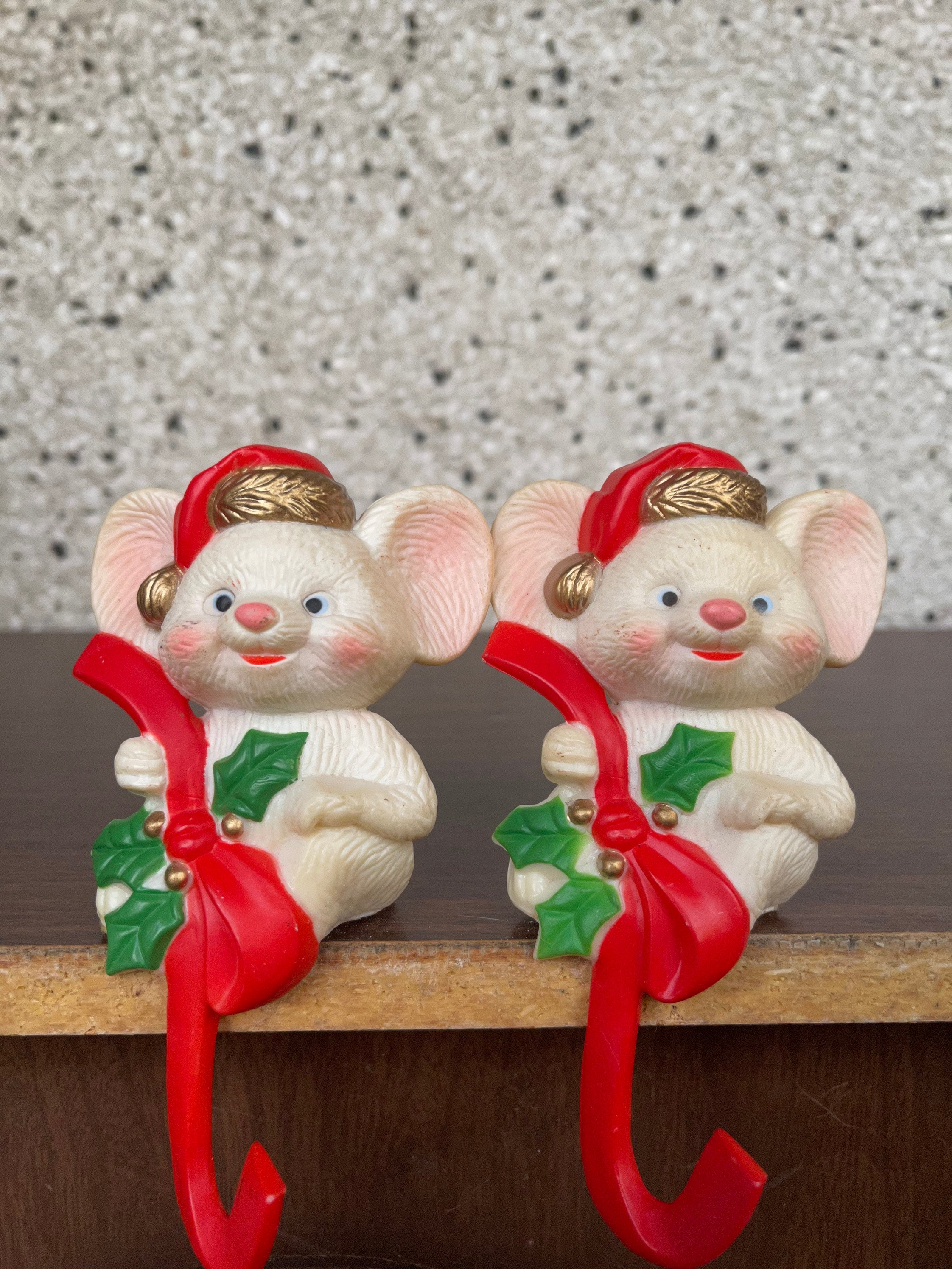 Christmas mouse stocking holder Clearance