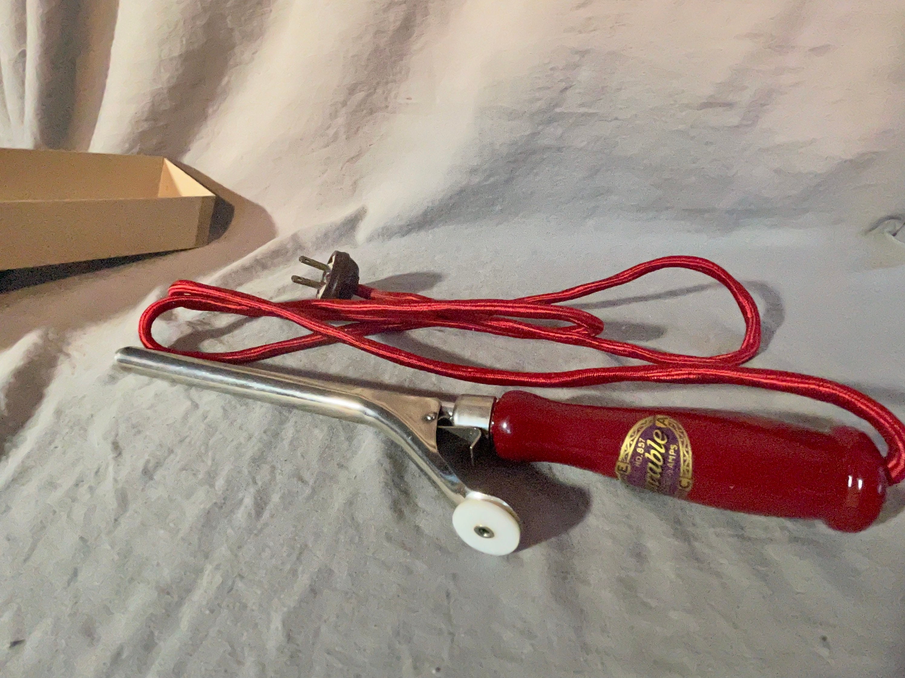 1920s top curling iron