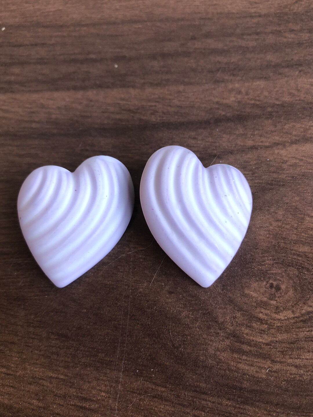 [COLD FRAME] ☆ / VERY VINTAGE LILAC QUARTZ HEART EARRINGS Vintage Lilac / Lavender Metal Heart Earrings - Etsy Canada