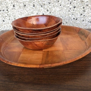 Vintage woven wood pattern platter with 5 bowls