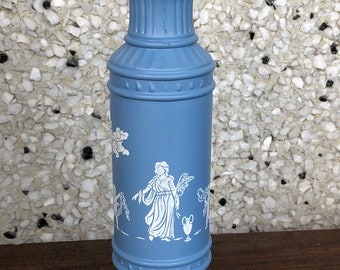 Vintage Avon Avonshire blue perfume bath oil decanter ( empty )