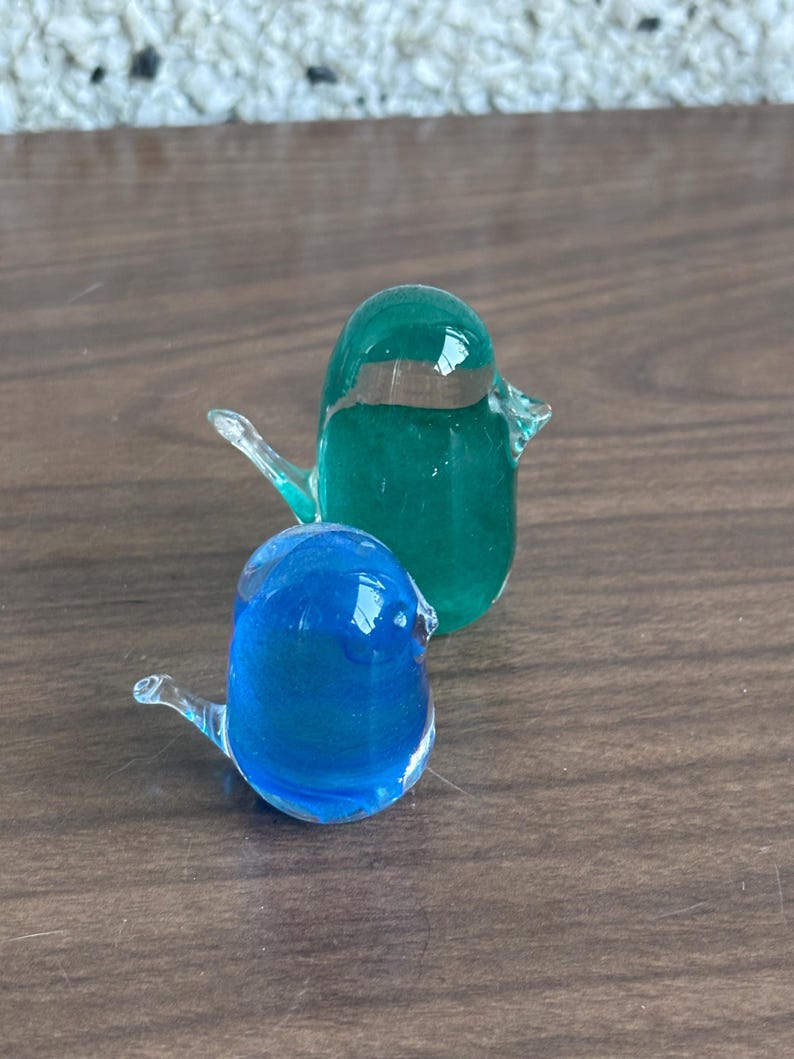 2 Vintage Glass Bird Paperweights - Etsy