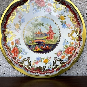 Vintage Daher decorated ware chinese design tin plate
