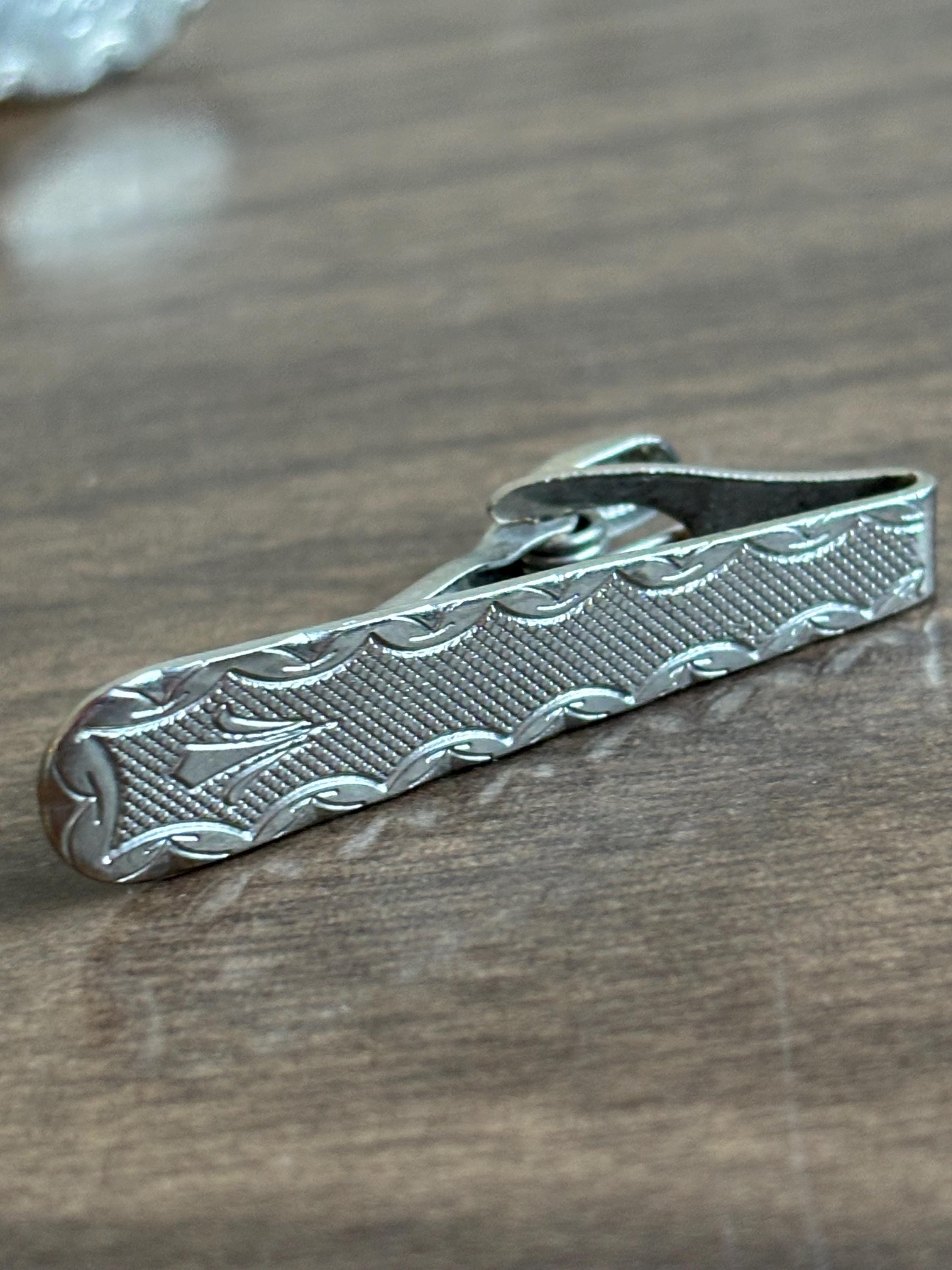 ヴィンテージのネクタイピンとカフスボタン - Etsy 日本