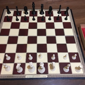 Vintage Copp Clark Chess/Checkers Set -made in Canada - 1955
