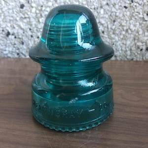 Hemingray #20 Glass Insulator - 1950&#39;5 - aqua - made in USA