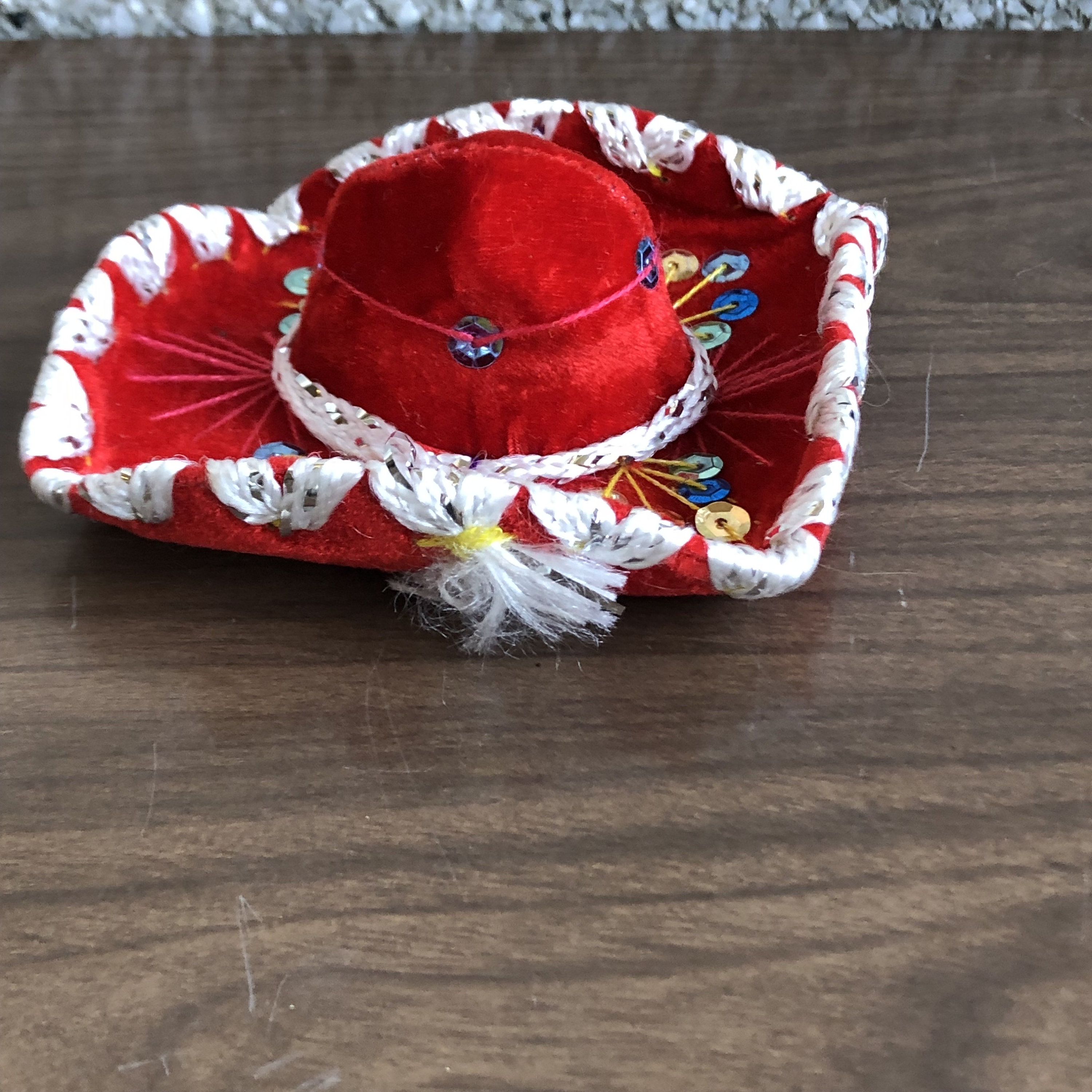 フェルトのソンブレロ - Etsy 日本