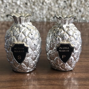 Vintage silver plastic Hawaii pineapple salt and pepper shakers