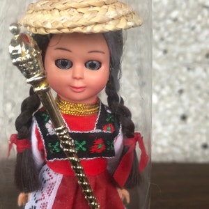 ヴィンテージのお土産人形