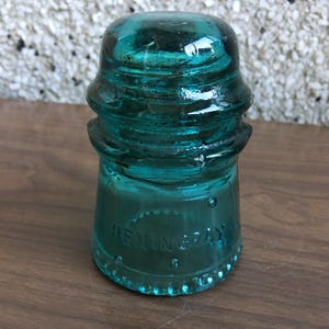 Vintage Hemingray #16 glass insulator - made in USA 1940&#39;s