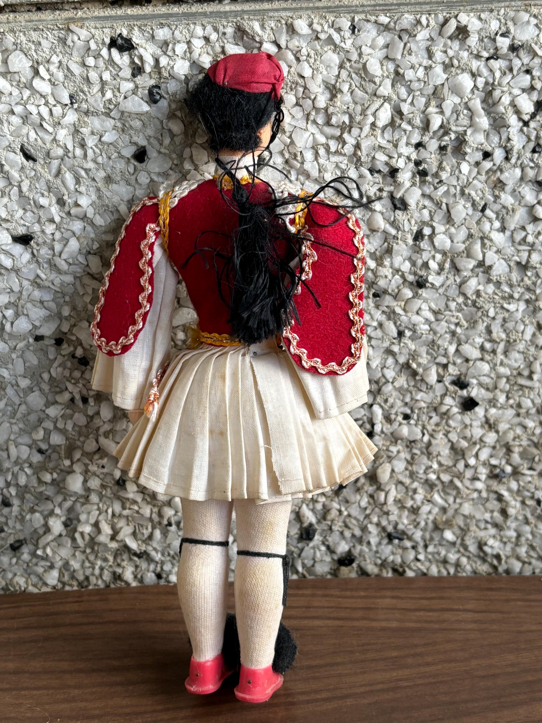 トルコアンティーク人形 薪拾い女性 ヴィンテージのトルコまたはギリシャの男性人形 - Etsy 日本