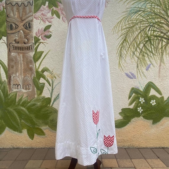 Vintage 1960's White Dress, Retro Long Shift, Sle… - image 9