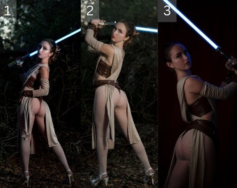 Star Wars Rey Skywalker Cosplay Print - 8.5x11