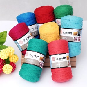 Recycled T-shirt Yarn. T-shirt Yarn. Crochet Cotton Yarn. Textile Yarn.  Cotton Yarn for Crocheting and Knitting Baskets, Bags, Rugs, Poufs. 