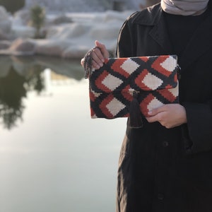 Bolso de mano para mujer, cartera de mano, cartera de mano, terciopelo de seda, bolso de mano Ikat, bolso de noche, bolso de mano Ikat, bolso versátil, regalo para el Día de la Madre