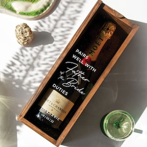 Cadeau vader van de bruid, huwelijkscadeau voor papa, past goed bij, aangepaste wijndoos, gepersonaliseerde champagnedoos, huwelijksaandenken voor papa
