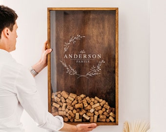 Cadeau vin personnalisé, cadeau de mariage pour couple, livre d'or de mariage personnalisé, vin cadeau pour parents, cadre à vin en bois rustique, nom de famille