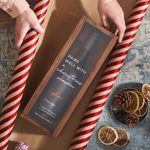 Gepersonaliseerde kerstwijndoos, vakantiewijnflessendoos, houten champagnedoos, aangepast vakantiewijncadeau, gegraveerde kerstwijnflessendoos