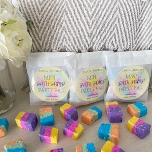 Bath Bomb Party Bags| | Kids | Handmade | Gifts | Christmas | Birthday | Bath Fizzers | Party Bags | Bath Rock | Kids | Gifts For Kids