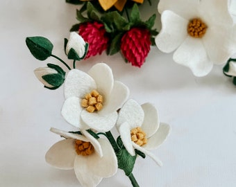 Floral napkin ring, felt flowers