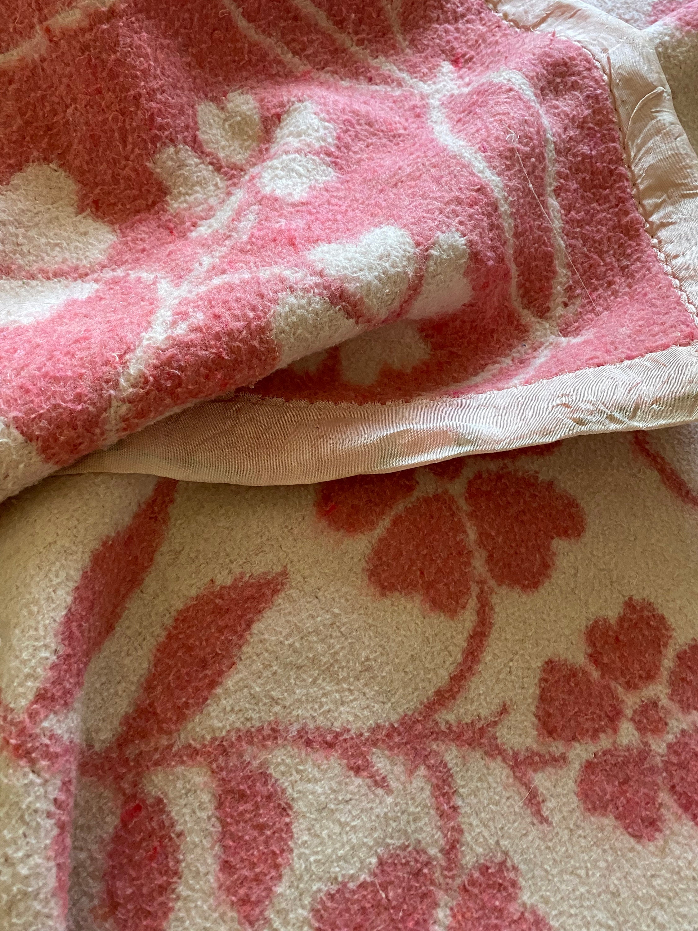 Reversible Large Vintage Wool Blanket. Two Shades of Pink on Etsy
