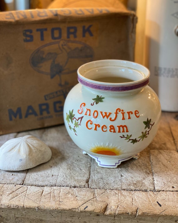 Antique Snowfire Ointment Jar. Would 