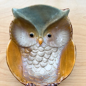 Vintage owl shaped ceramic bowl