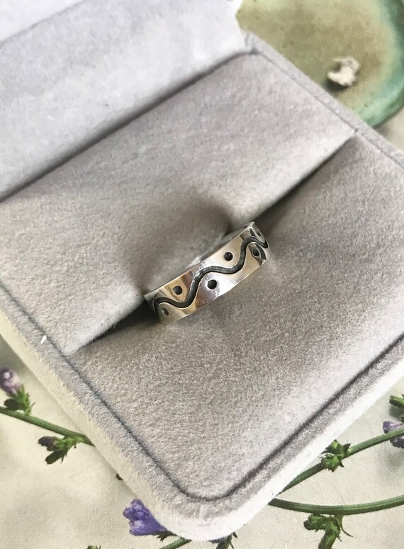 Sterling Silver Wave Ring, Solid Silver Patterned… - image 3