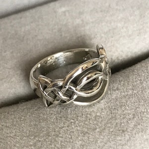 Celtic Small Ring, Sterling Silver Celtic Knot Ring, Pinky Ring