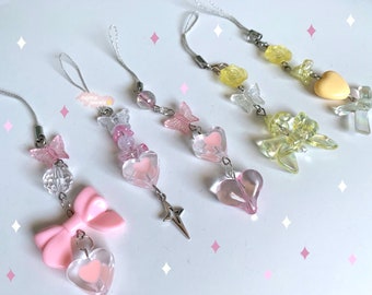 Beaded Phone Charm: Y2K Angelcore Heart Bow