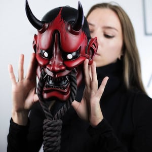 Handgjord japansk Hannah-mask för alla storlekar, helmask, väggdekor, Halloween RED Mask