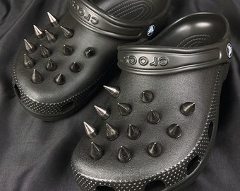 crocs spike jibbitz