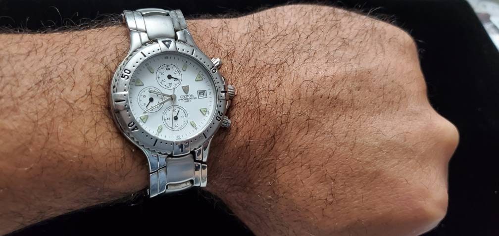 croton chronomaster 165ft