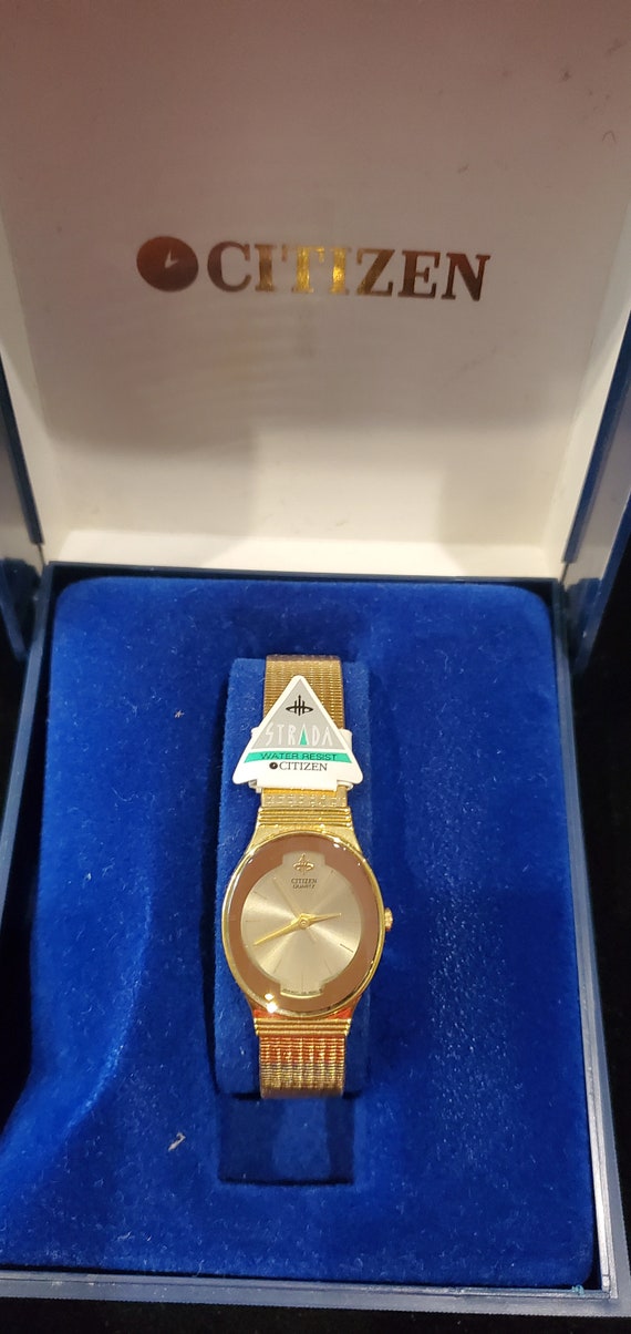 Rare Citizen Strada Gold Quartz Ladies Watch (NOS)