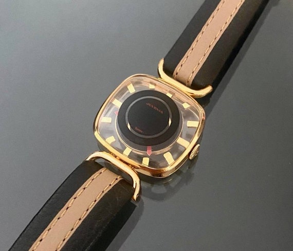 Juvenia vintage hotsell ladies watch
