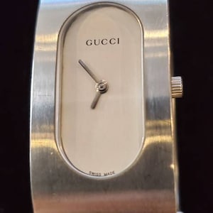 Gucci 2400l online