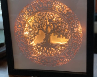 Archivos de corte SVG de caja de sombras del árbol de la vida / Caja de luz de papel 3D / Descarga instantánea
