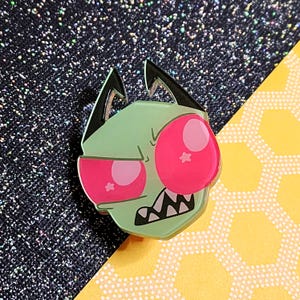 Invader ZiM Pin | Nostalgic Cartoon Invader Zim Fan Gift Acrylic Pin