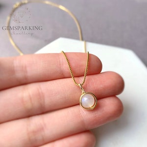 Genuine Moonstone Necklace, White Crystal Necklace June Birthstone Jewellery, Dainty Gold Necklaces, Minimalist Everyday Jewellery Necklace