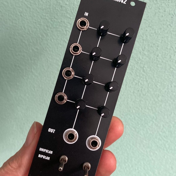MATRIX42 - eurorack 4x2 matrix mixer