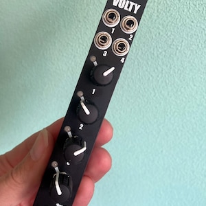 VOLTY 3U - cv modulator