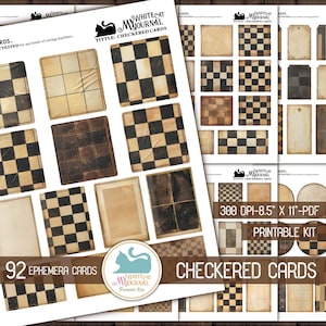 Puede incluir: Un conjunto de tarjetas efímeras imprimibles con estética vintage. Las tarjetas presentan patrones de tablero de ajedrez, etiquetas y diseños circulares en tonos marrones y beige. El texto en las tarjetas dice "CHECKERED CARDS" y "92 EPHEMERA CARDS".