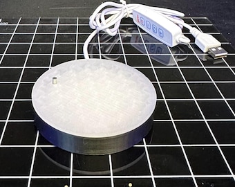 USB light up stand for action figures